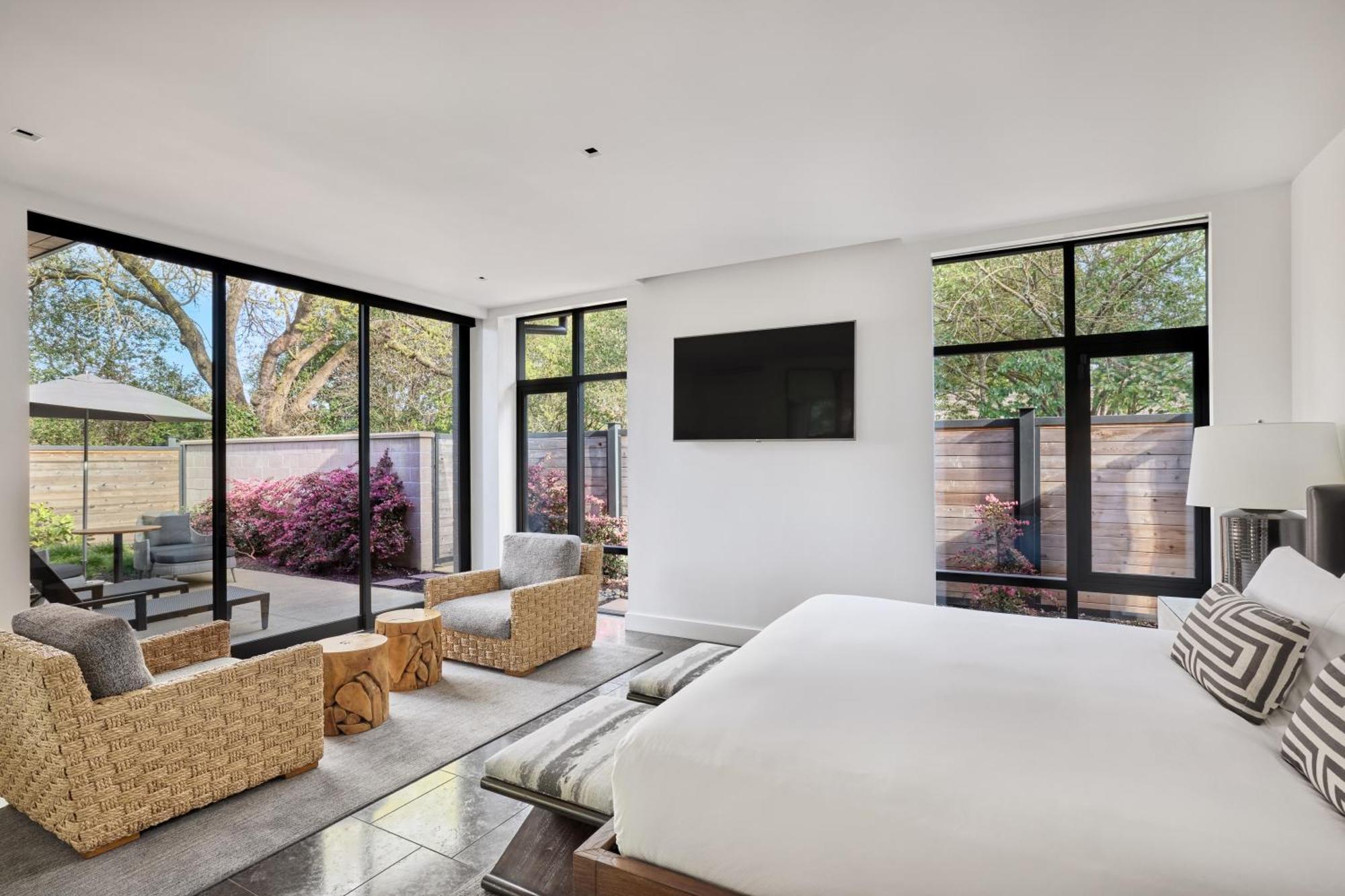 Bardessono And Yountville